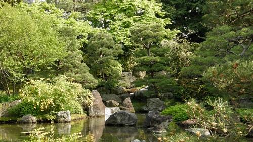 平安の庭・段落ちの滝